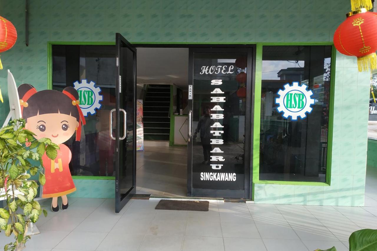 Super Oyo 3098 Hotel Sahabat Baru Singkawang Dış mekan fotoğraf